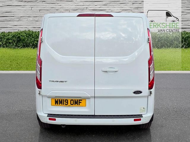 FORD Transit Custom 2.0TD 130PS 300 Limited L2H1 (2019) - Picture 3