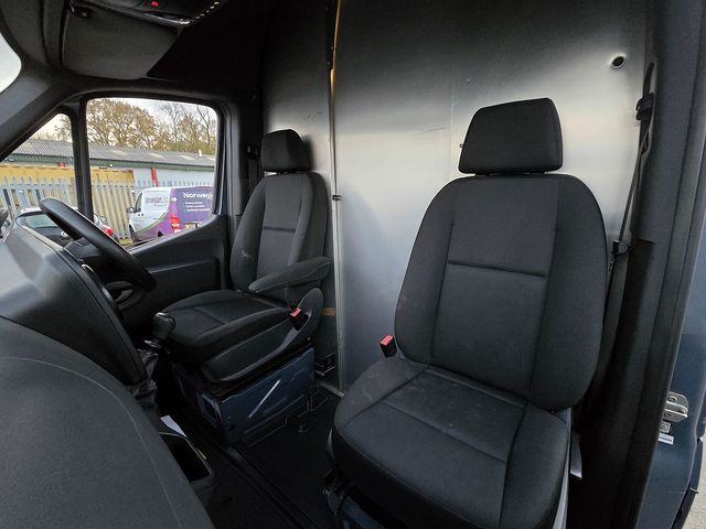 MERCEDES Sprinter 314CDI MWB (2018) - Picture 21